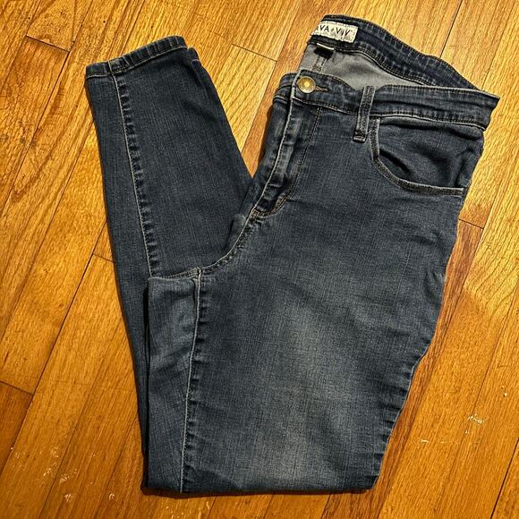 Ava&Viv Skinny Jeans Medium Wash - Picture 2 of 4